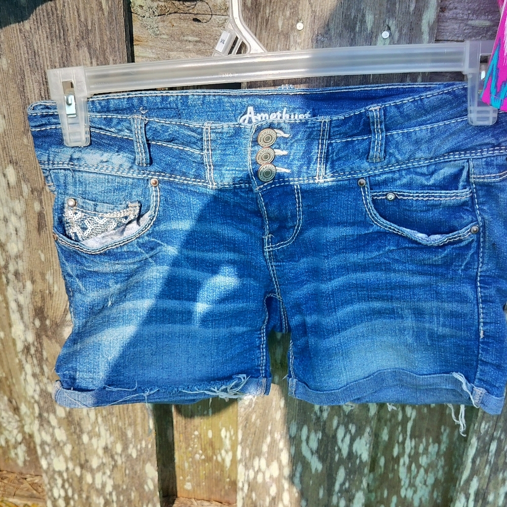Amethyst jean shorts
